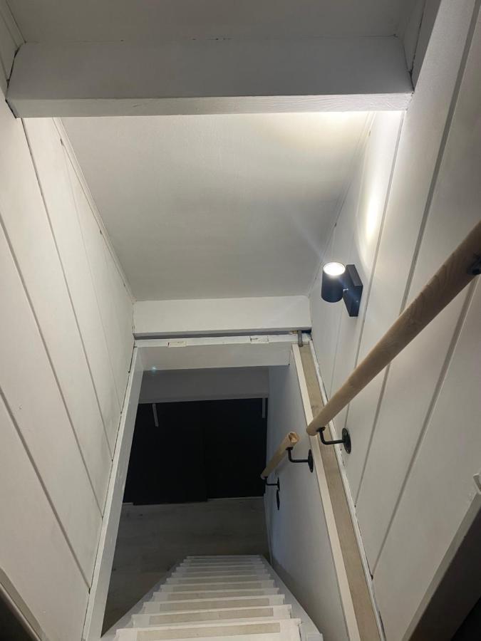 Sunclass 206 Hotel Дюрби Екстериор снимка