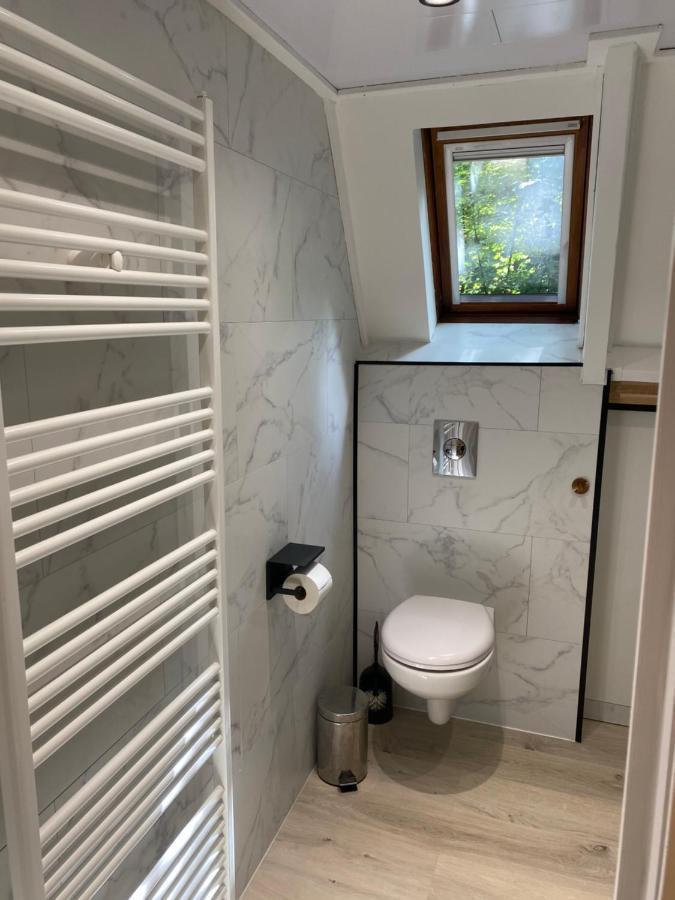 Sunclass 206 Hotel Дюрби Екстериор снимка
